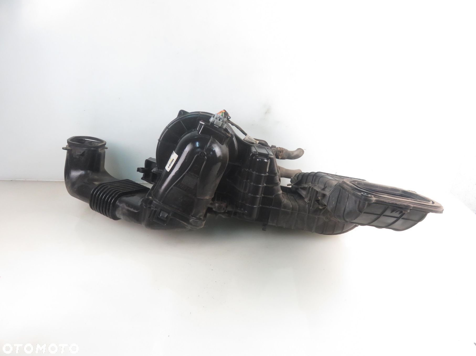 NAGRZEWNICA RENAULT TRAFIC II 8200410495A 8200410511B - 1
