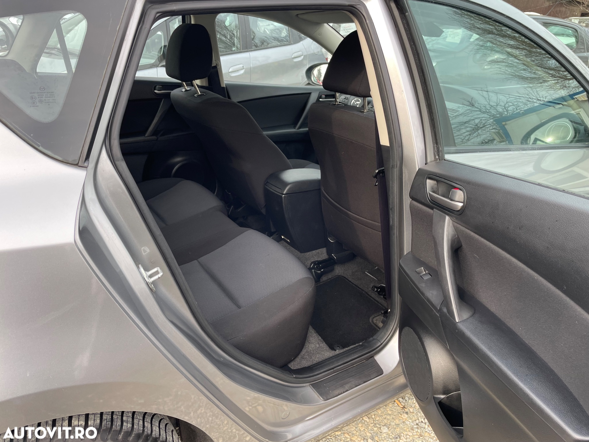 Mazda 3 2.2 MZR-CD DPF Exclusive-Line - 13