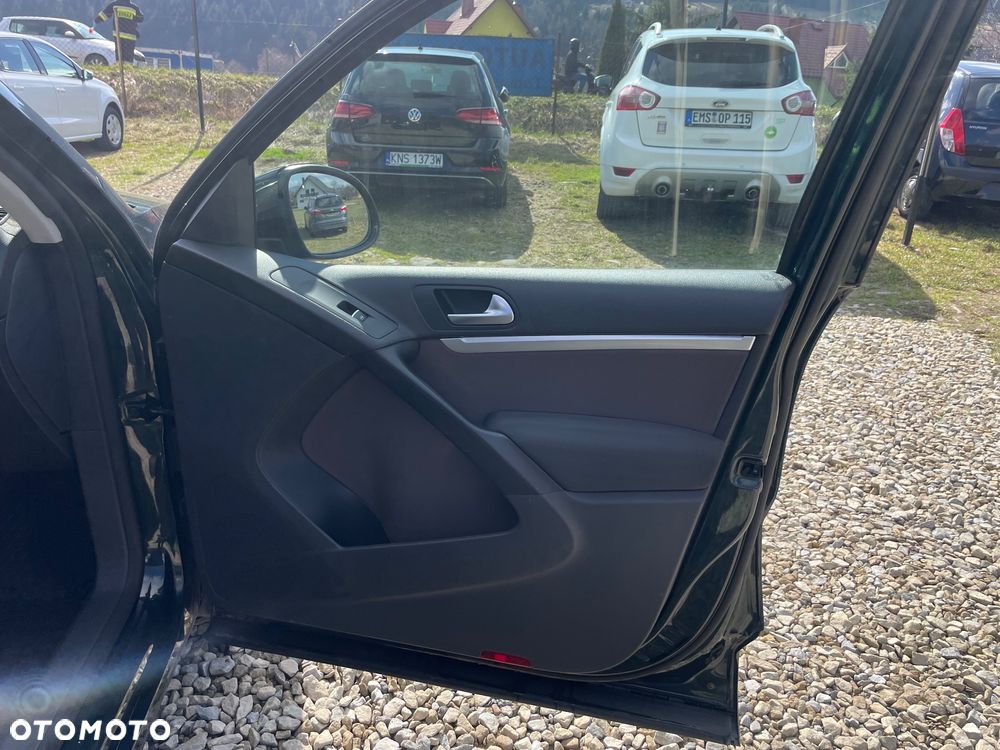 Volkswagen Tiguan - 18