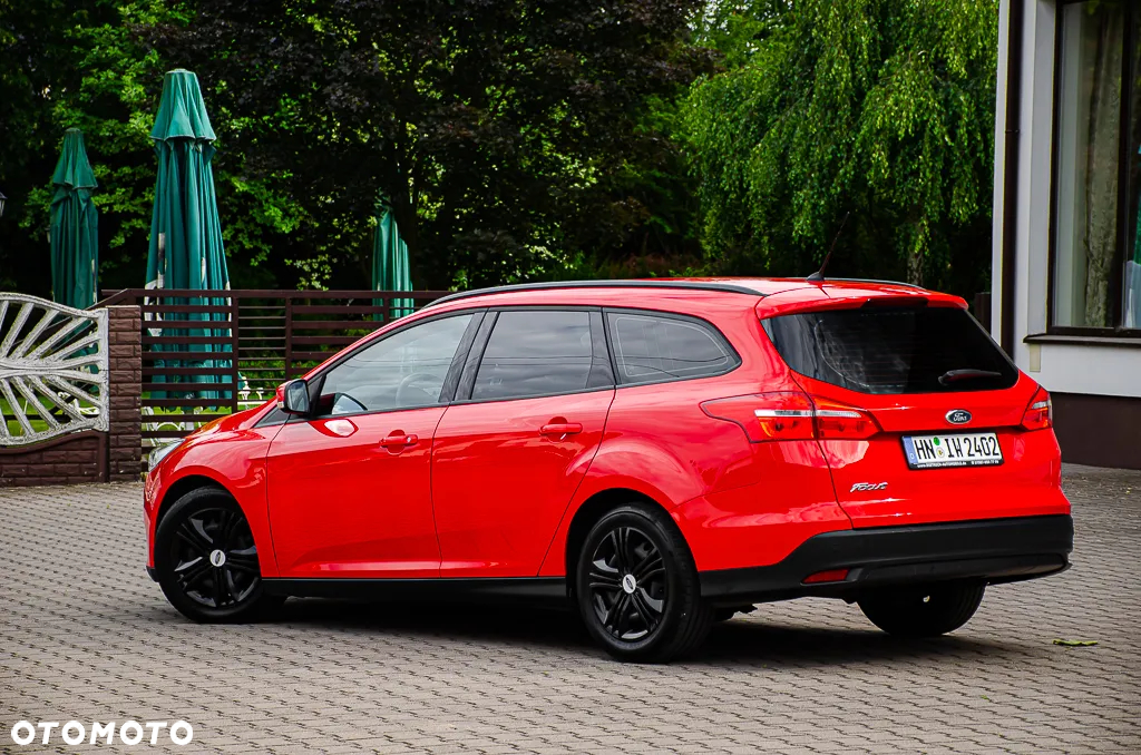Ford Focus 1.5 EcoBlue Start-Stopp-System TITANIUM - 10