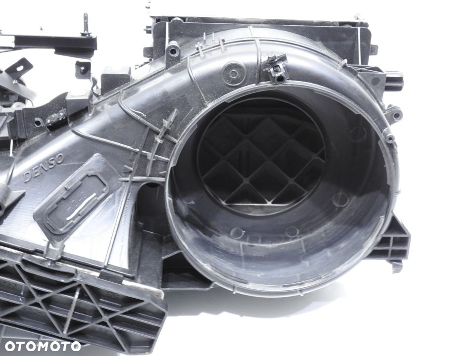 NAGRZEWNICA VW PASSAT B6 3C1820003D - 9