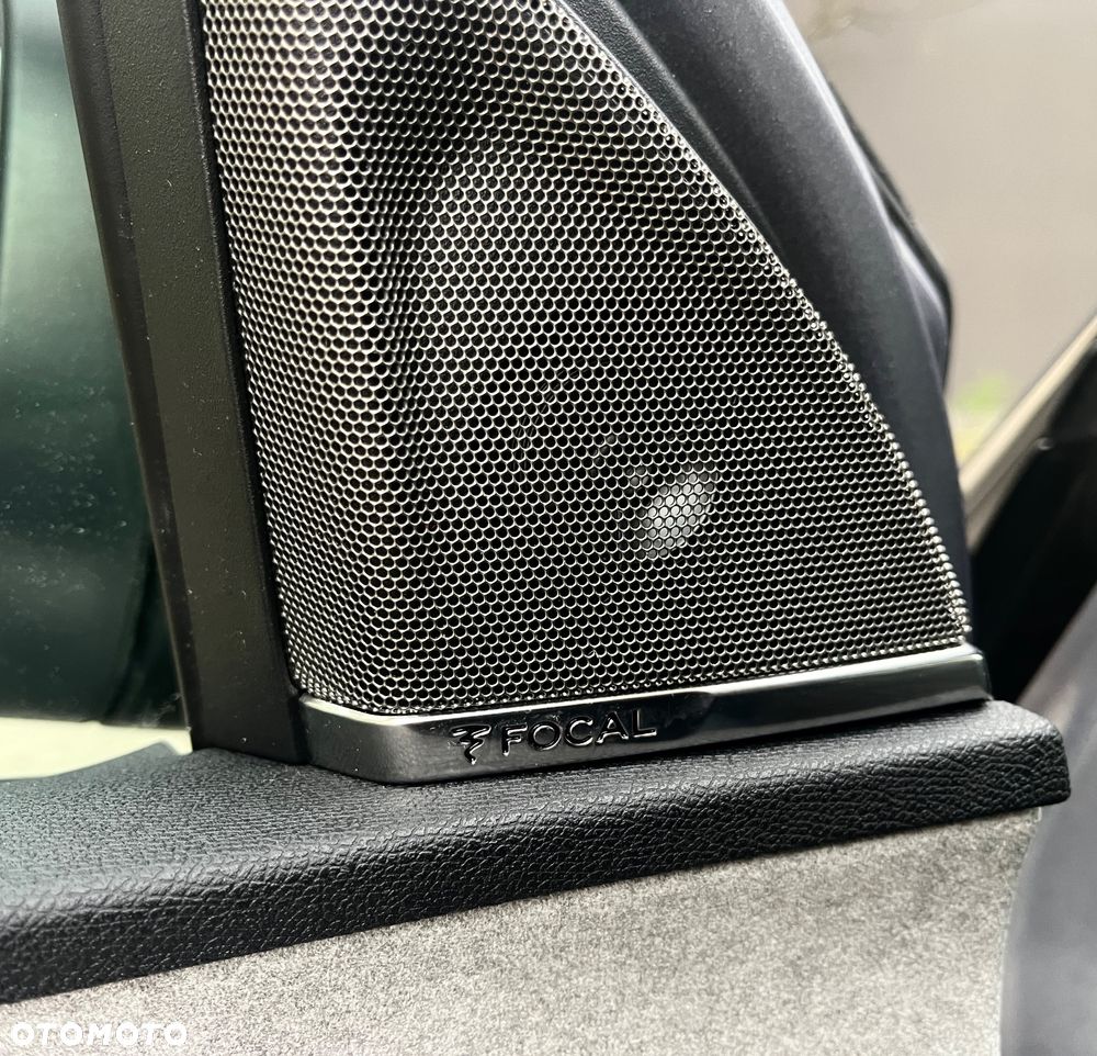 Peugeot 3008 225 e-EAT8 GT - 25