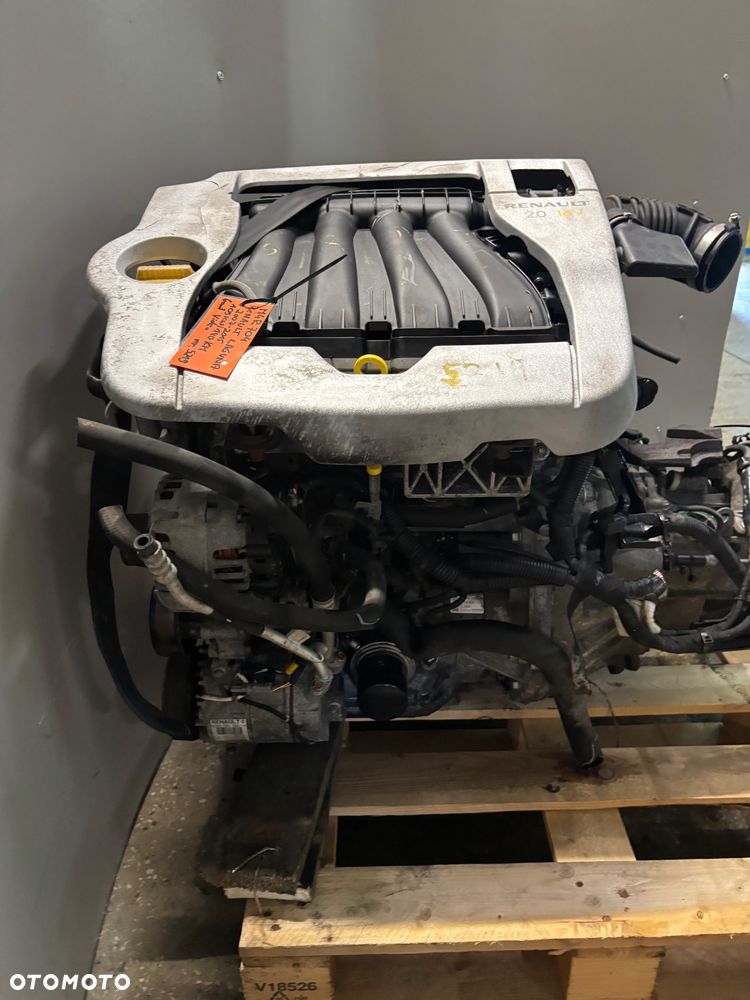 Silnik KOMPL Renault Laguna M4R704 M4RC704 2.016v film video - 12