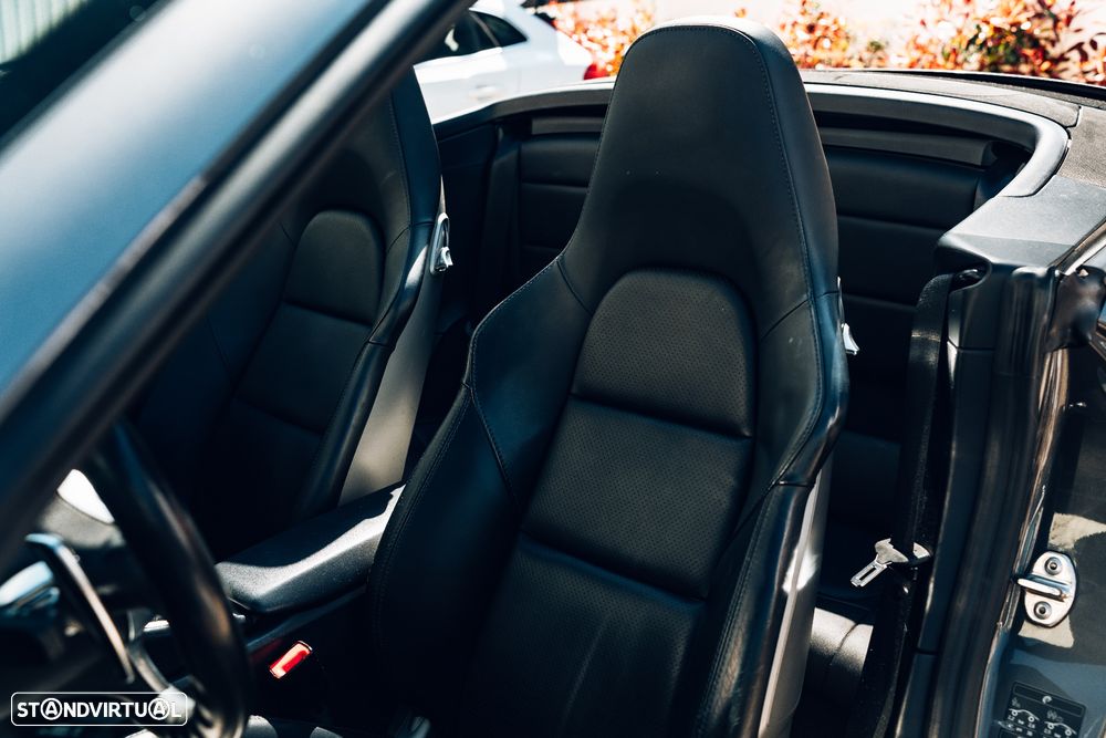 Porsche 911 (991) Carrera 4 GTS PDK - 4