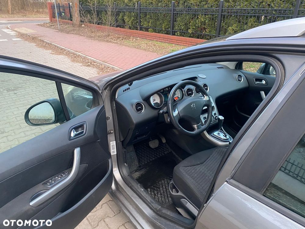 Peugeot 308 1.6 Premium - 5