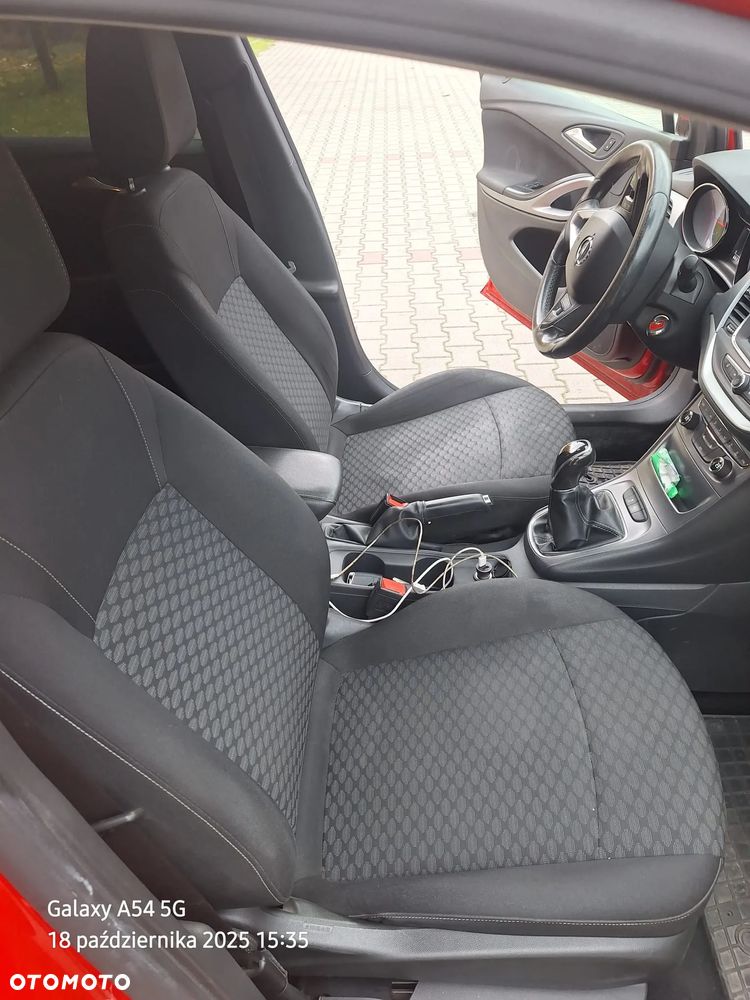 Opel Astra IV 1.6 CDTI Sport - 4