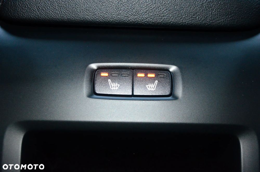 Volvo XC 60 B4 D Geartronic RDesign - 36