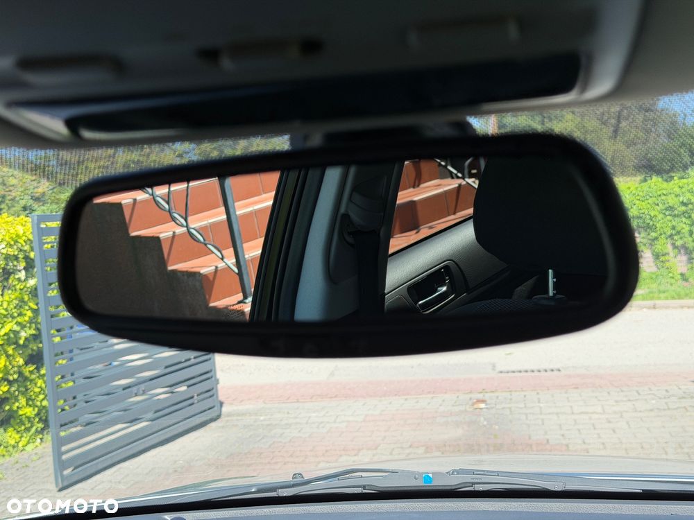 Toyota Avensis 1.8 VVT-i Edition - 23