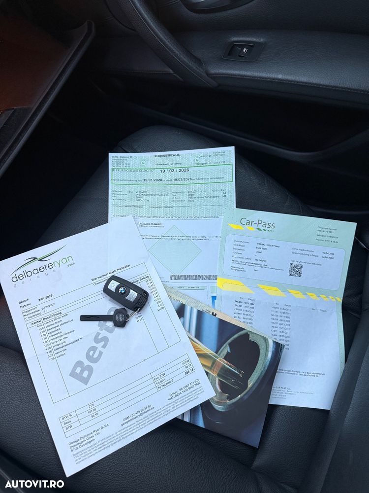 BMW Seria 5 520d Touring - 12