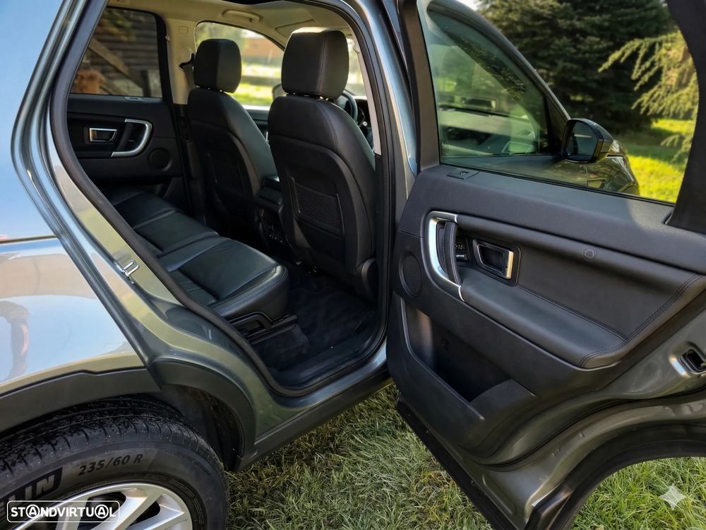 Land Rover Discovery Sport 2.0 TD4 HSE Luxury - 19