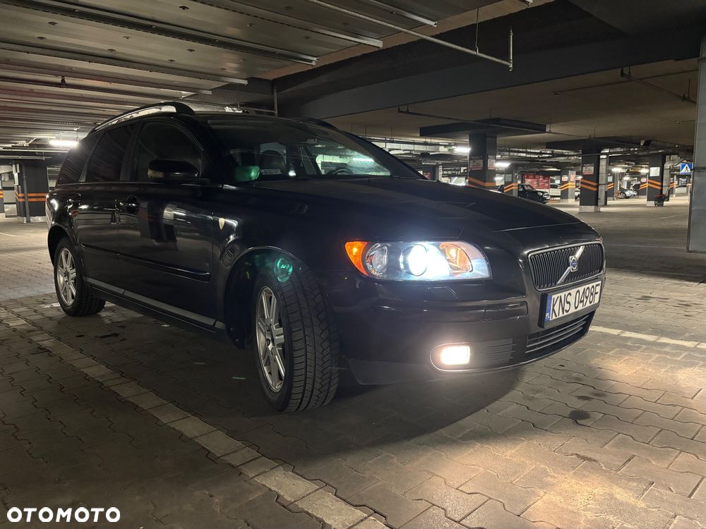 Volvo V50 - 3