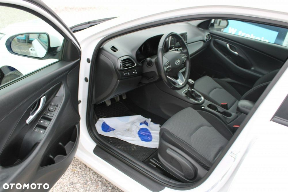 Hyundai i30 - 17