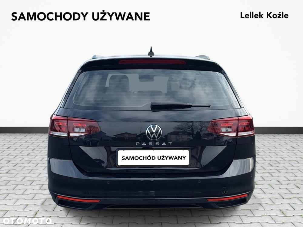 Volkswagen Passat - 6