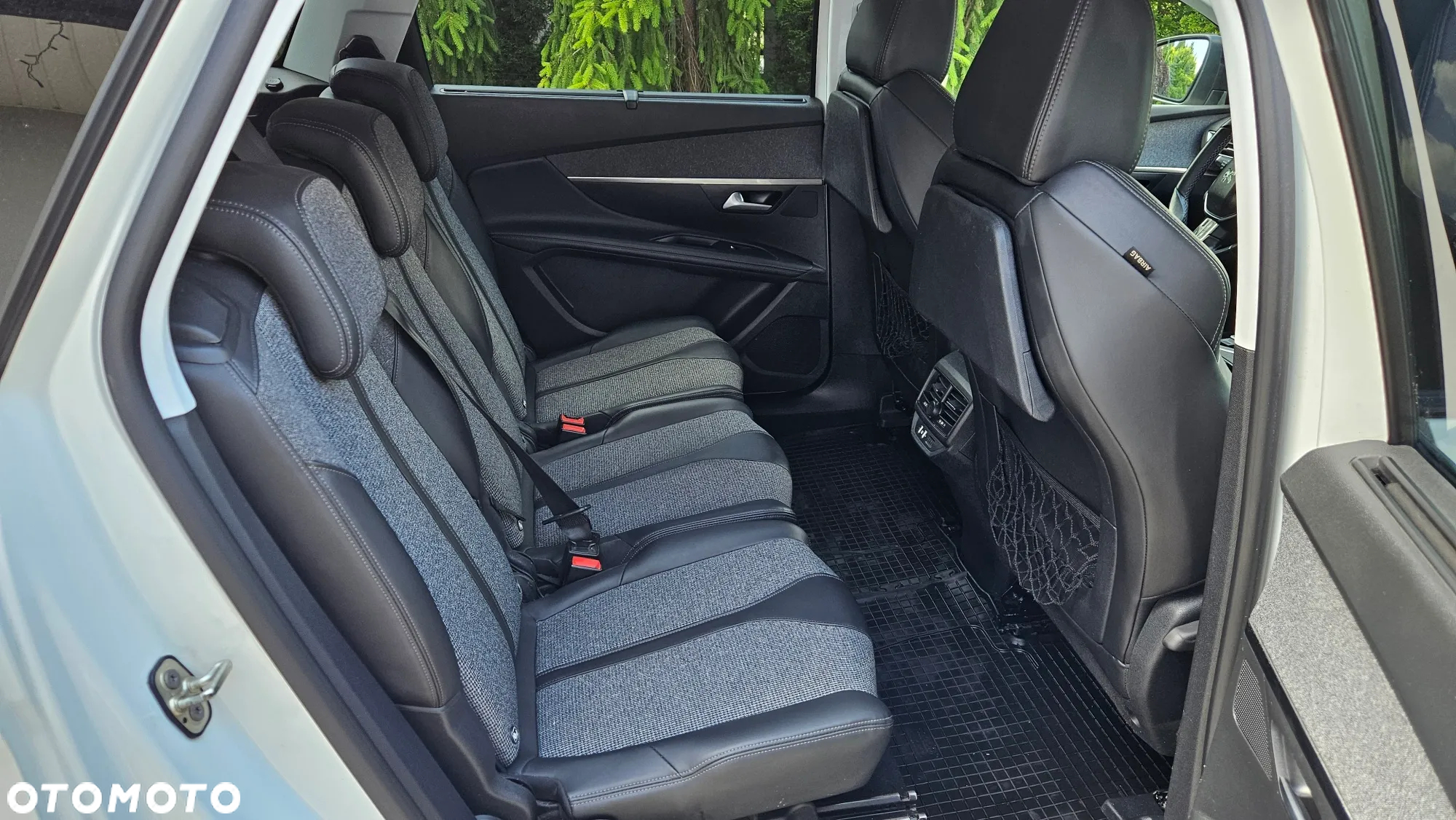 Peugeot 5008 1.6 THP Allure S&S EAT6 - 8