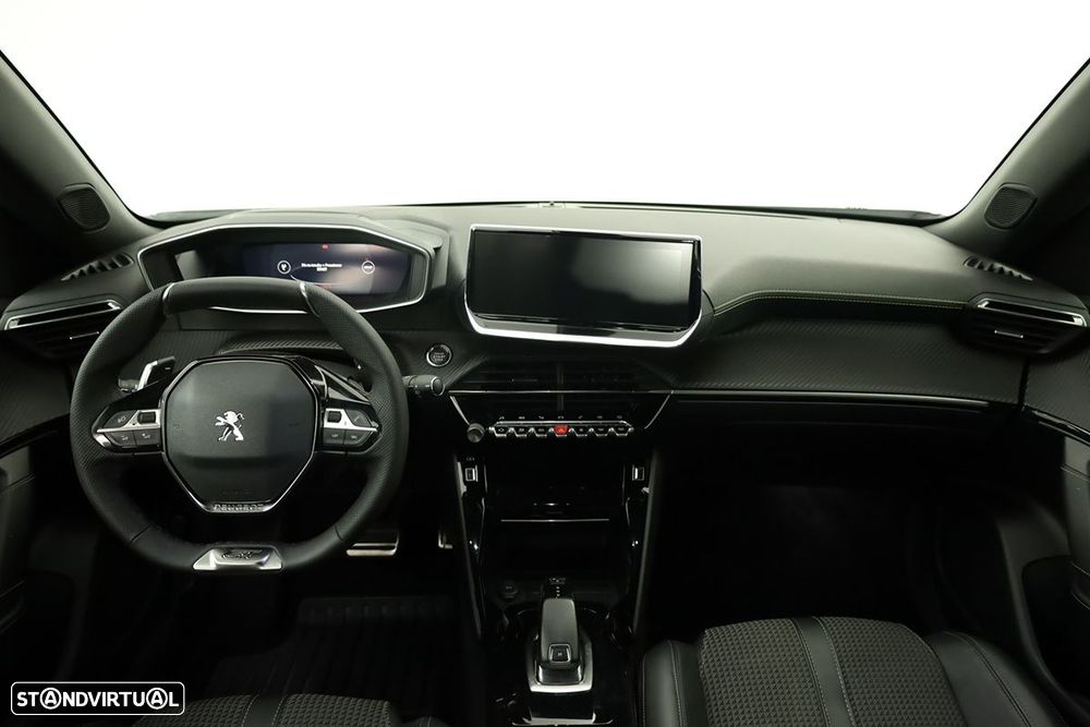 Peugeot 2008 1.2 PureTech GT EAT8 - 8
