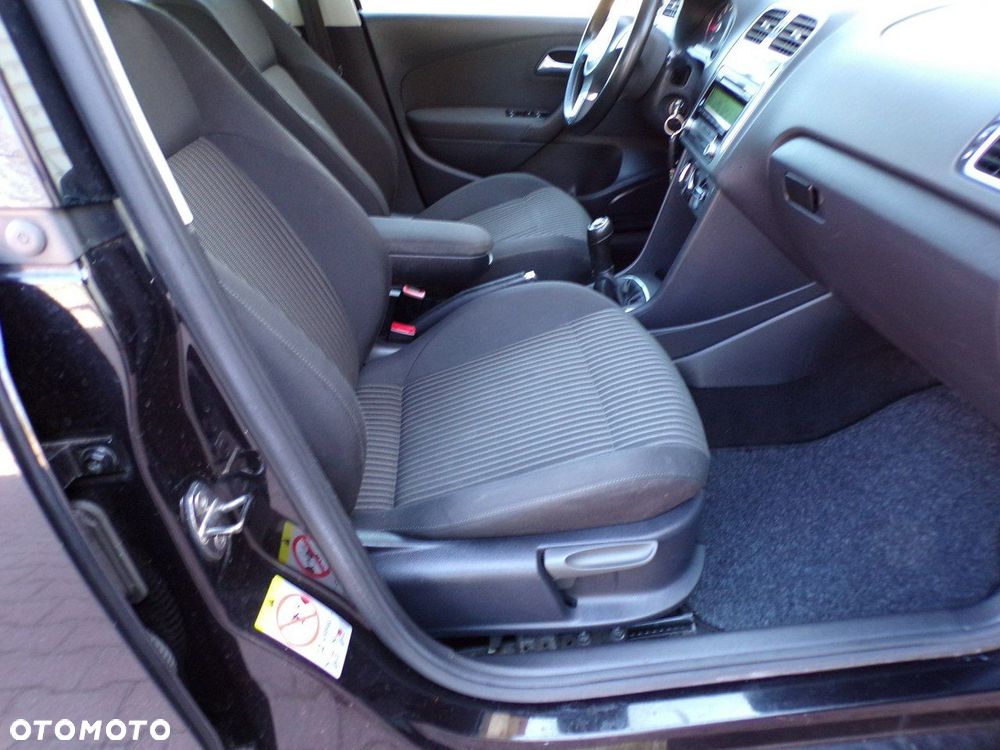 Volkswagen Polo - 19