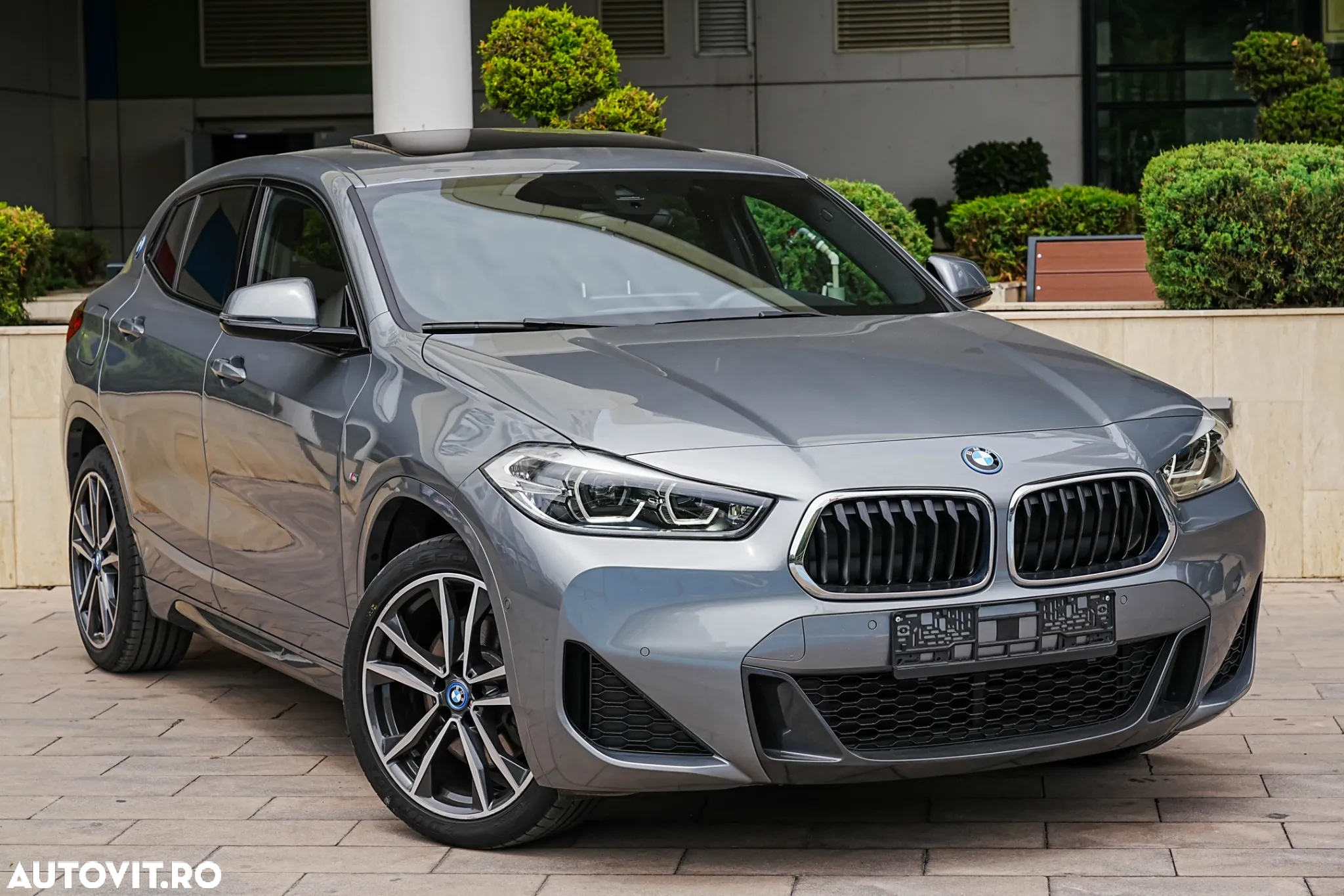 BMW X2 xDrive25e Edition M Mesh - 3