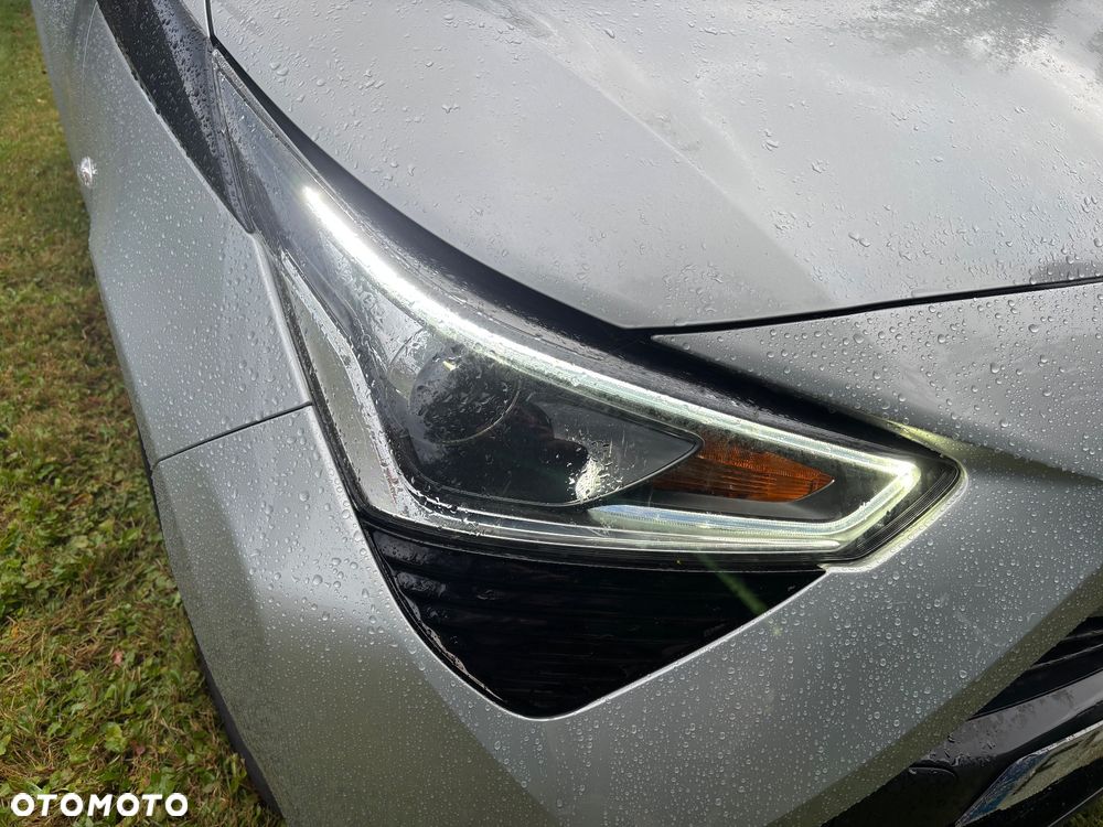 Toyota Aygo x-play - 16
