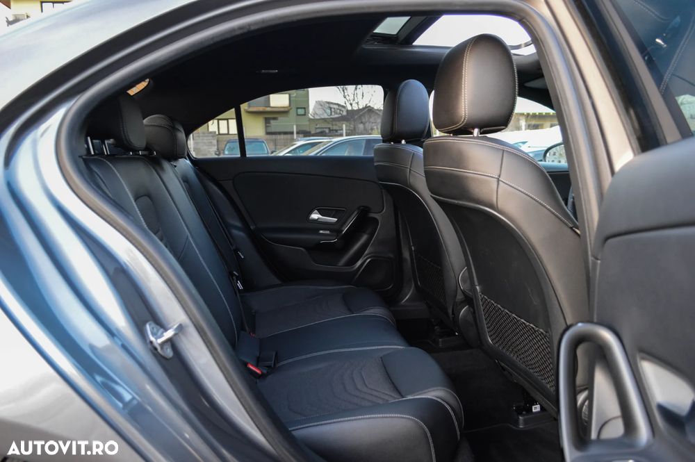 Mercedes-Benz A 180 d 7G-DCT Edition 2020 - 34