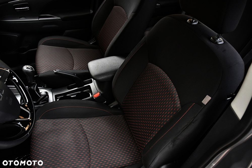 Mitsubishi ASX 1.6 ClearTec 2WD Edition - 30