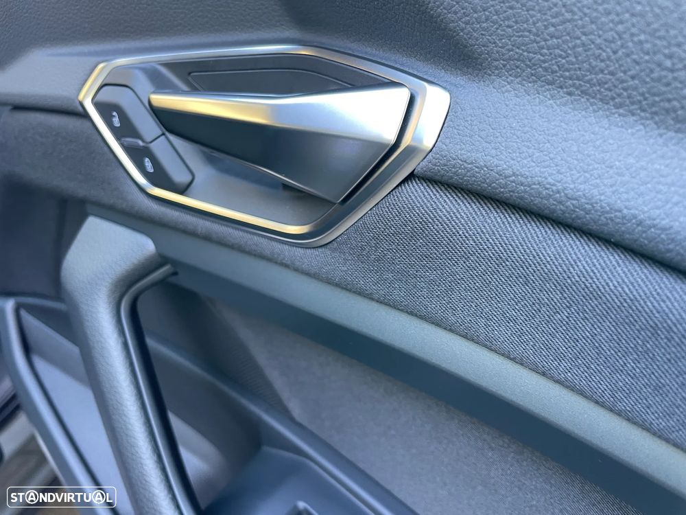 Audi Q8 e-Tron 55 quattro Advanced - 38