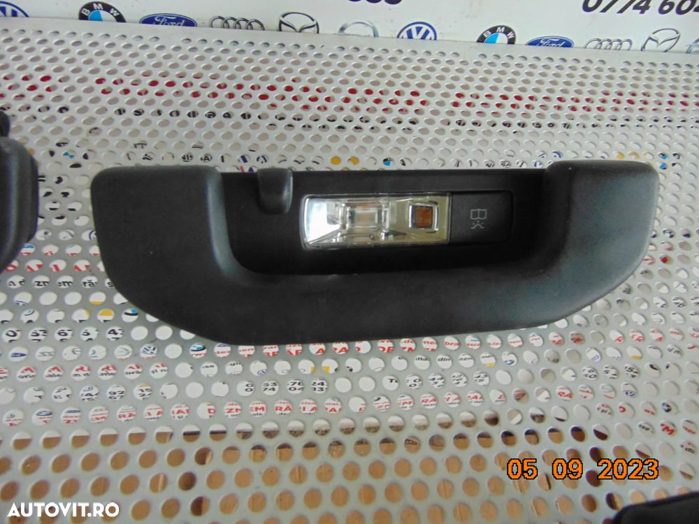 Maner plafon Mercedes GLB A Class B Class x247 h247 w177 w247 w205 c205 x166 gl w118 c118 cla gla x - 2