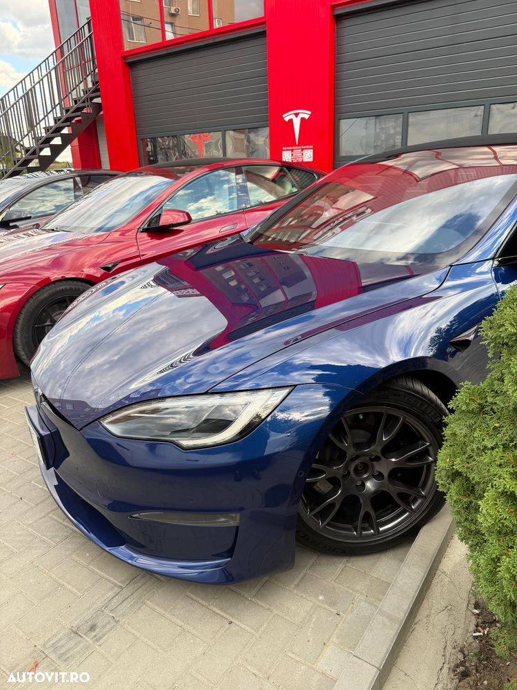 Tesla Model S