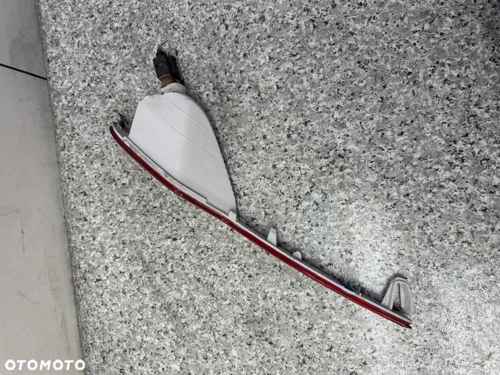 odblask lampa przeciwmgielna prawy tył volvo xc40 2017-2024 32228783 - 4