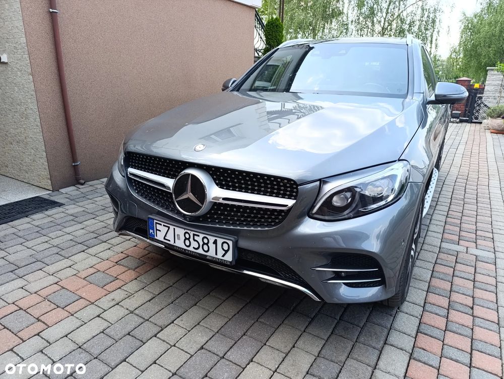 Mercedes-Benz GLC - 1