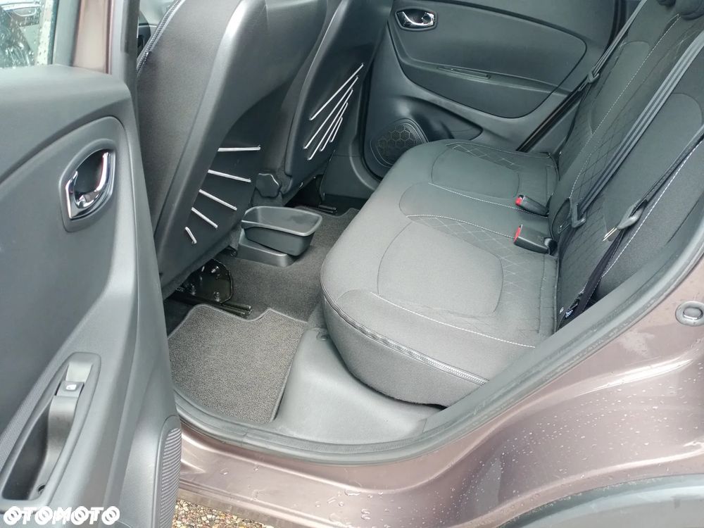 Renault Captur - 12