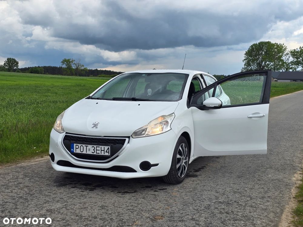 Peugeot 208 1.4 HDi Access - 12