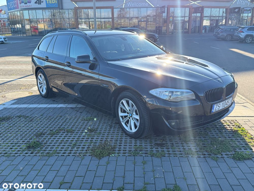 BMW Seria 5 520d - 7
