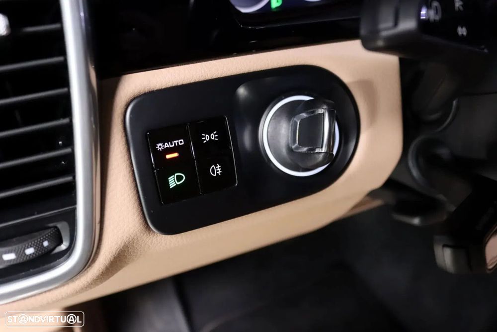 Porsche Cayenne E-Hybrid - 26