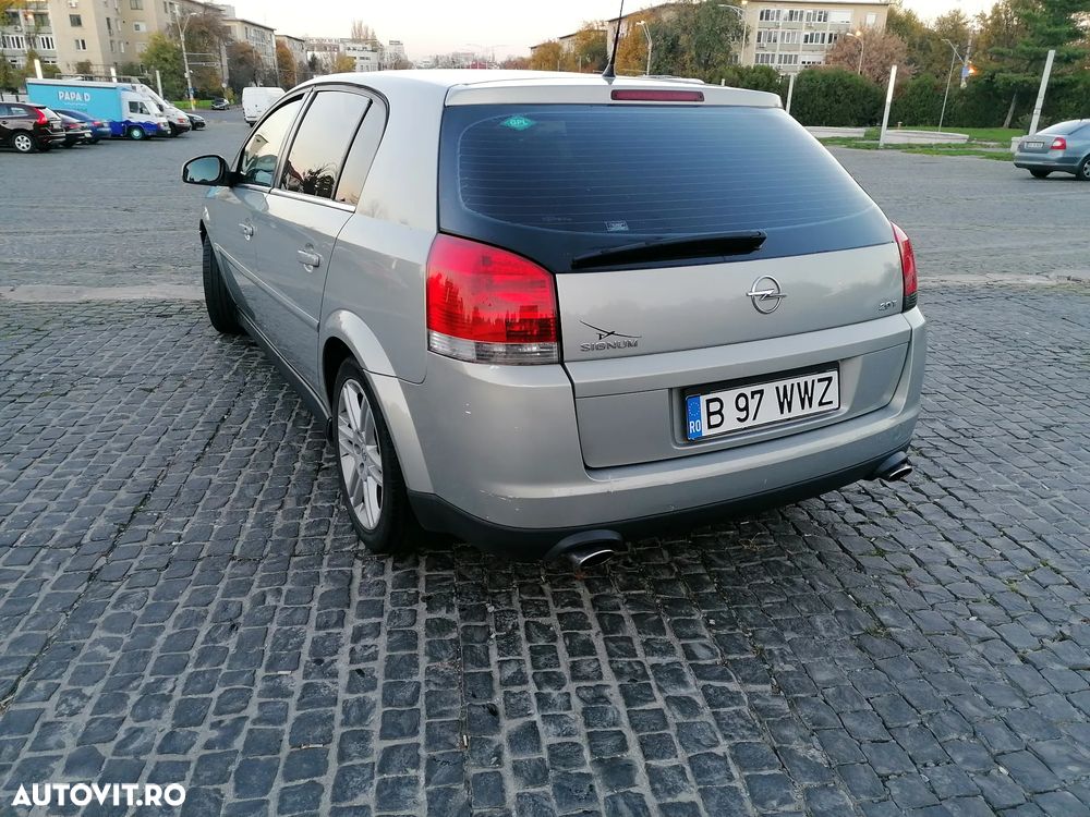 Opel Signum 2.0i Turbo Cosmo - 4