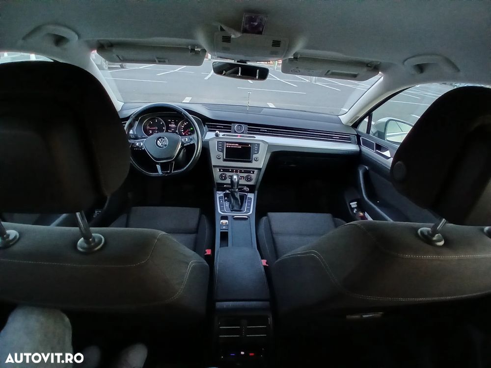 Volkswagen Passat 2.0 TDI DSG (BlueMotion Technology) Comfortline - 10