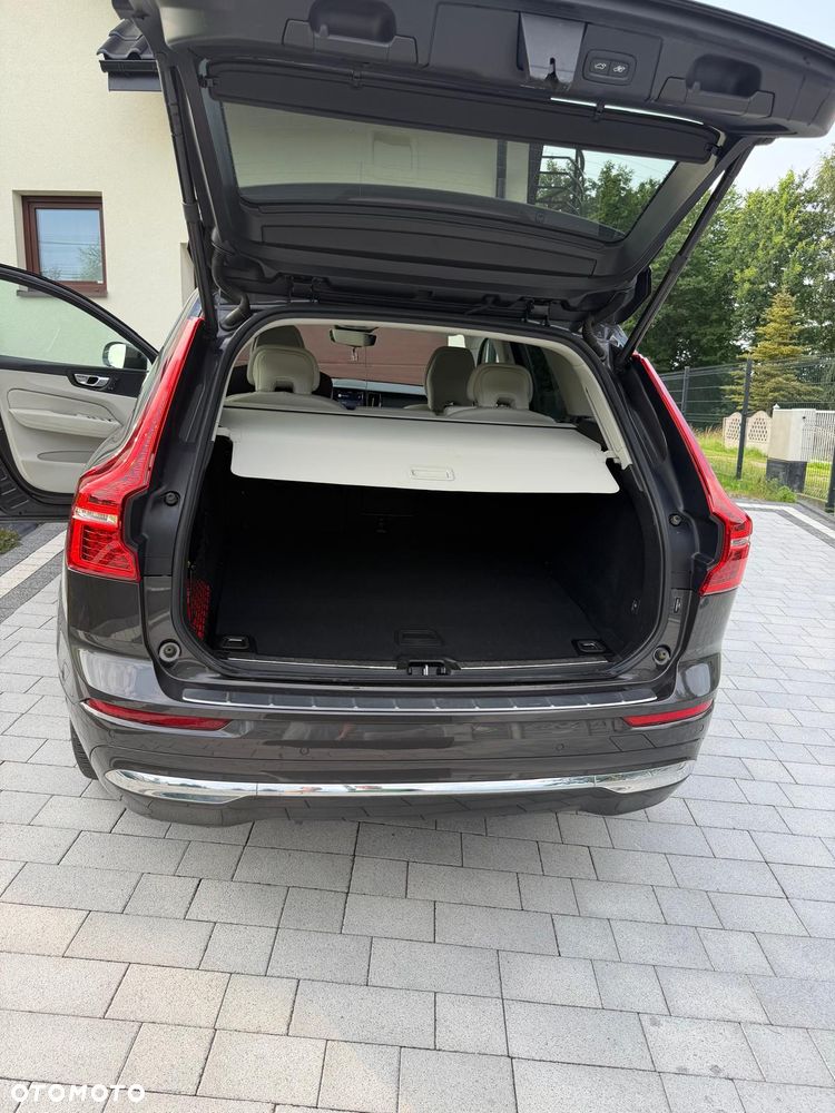 Volvo XC 60 T8 AWD Recharge Plus Bright - 8