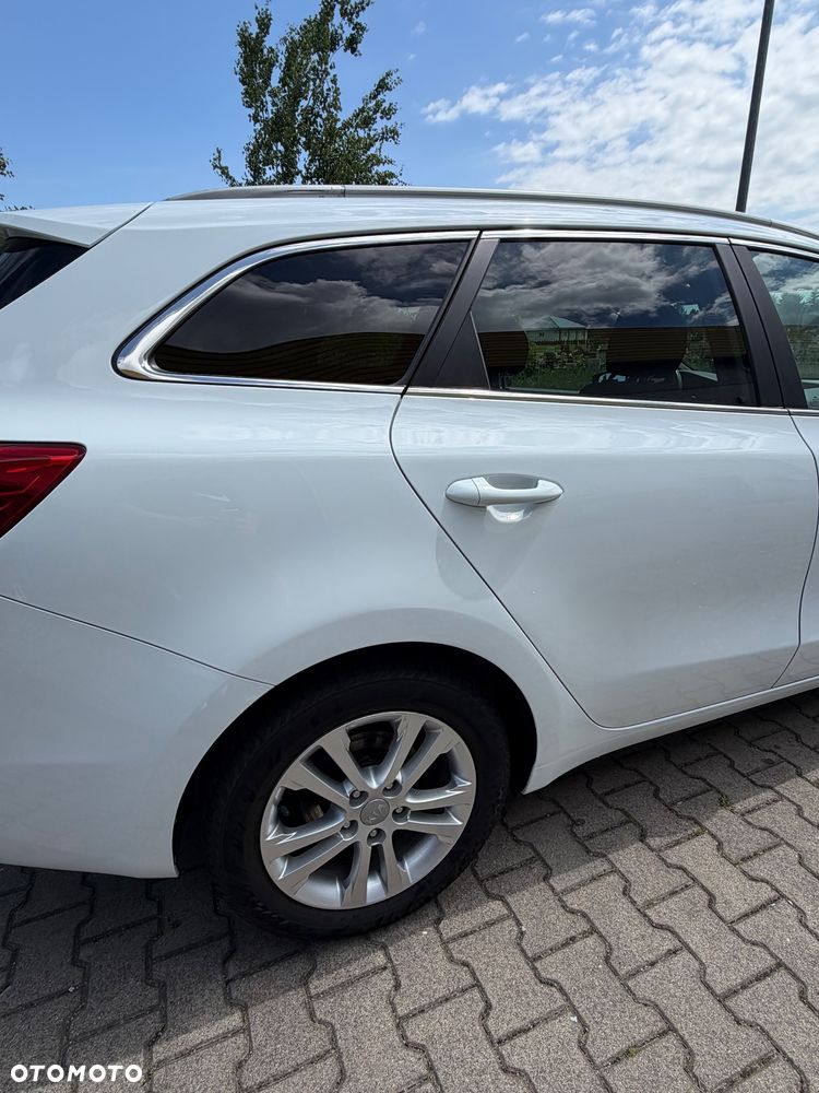 Kia Ceed 1.6 GDI Business Line - 6