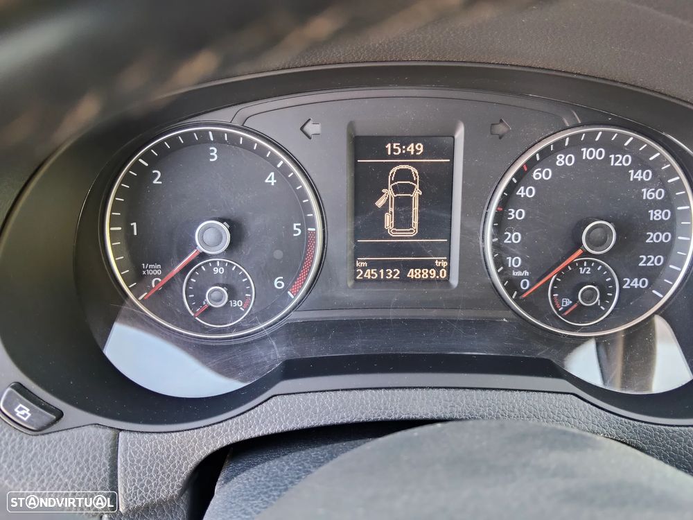 VW Sharan 2.0 TDI Highline DSG - 29