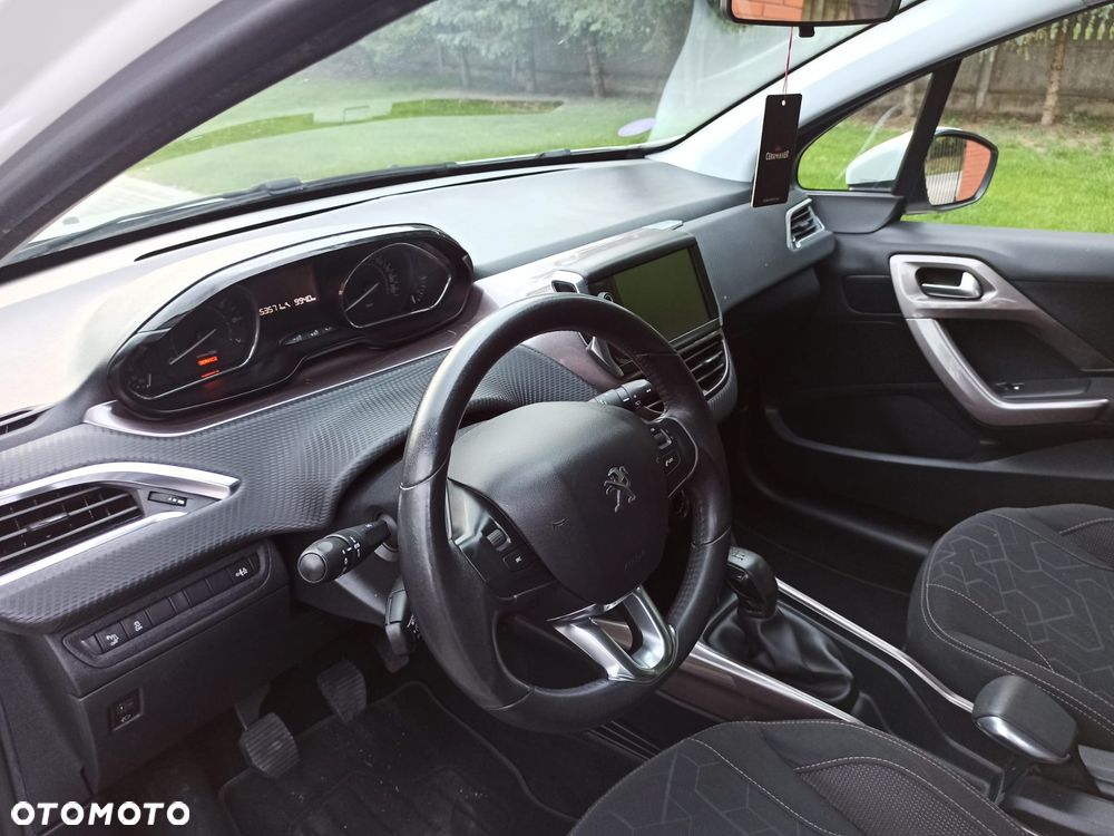 Peugeot 2008 PureTech 82 Active - 14