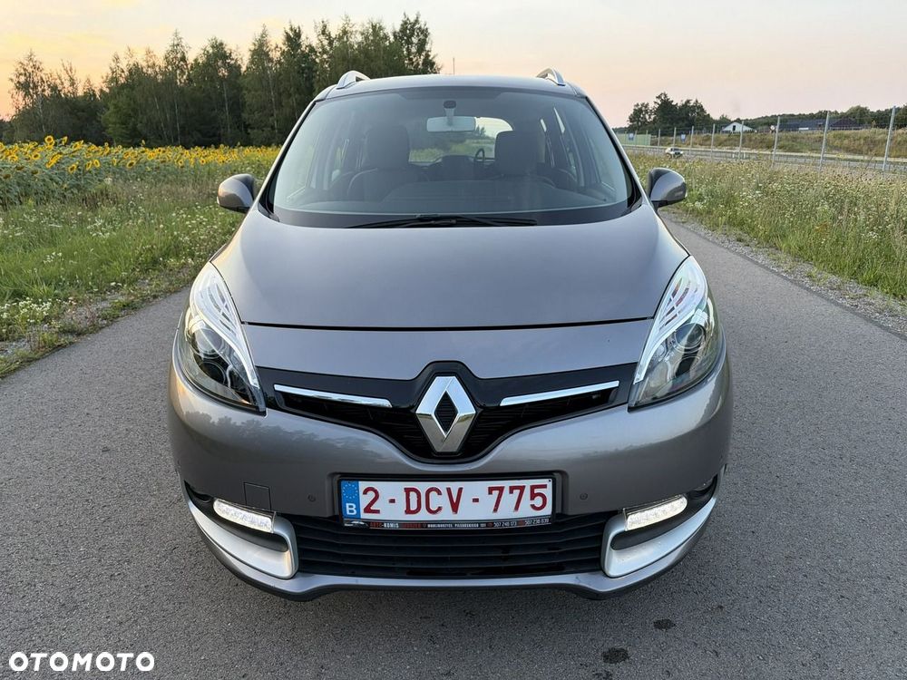 Renault Grand Scenic - 8