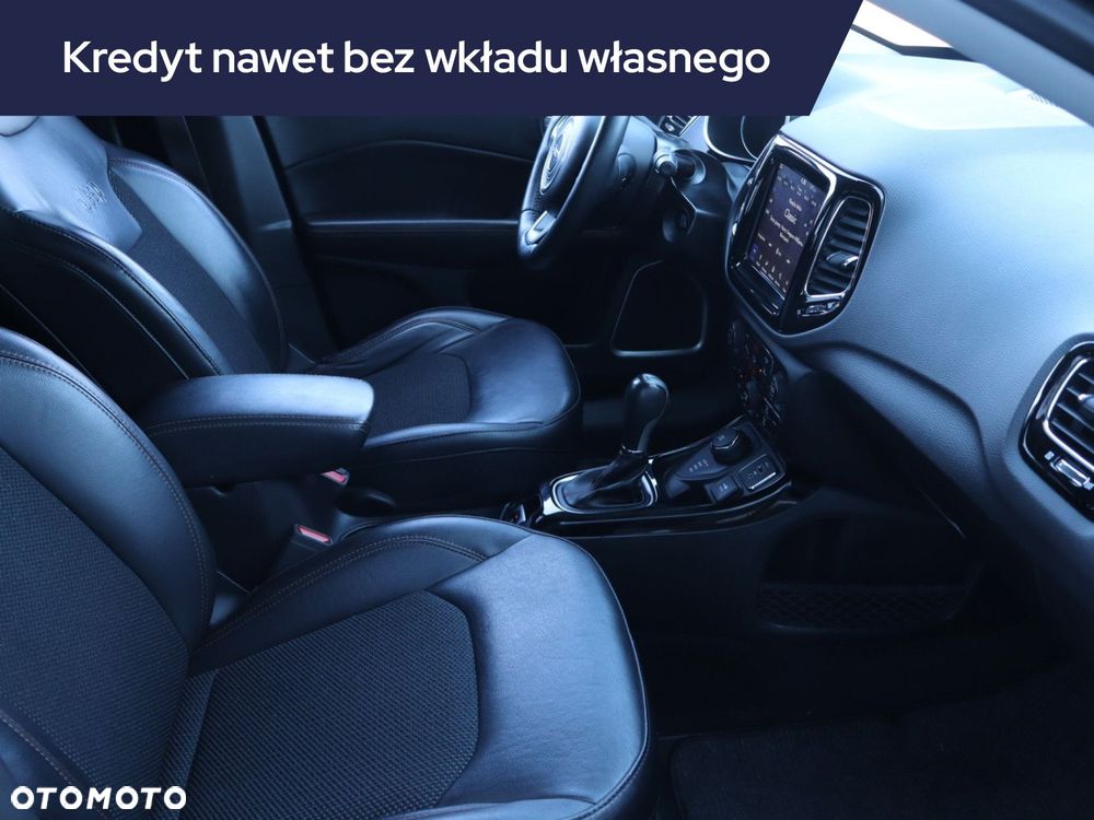 Jeep Compass - 11