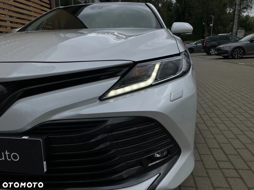 Toyota Camry 2.5 Hybrid Prestige CVT - 16