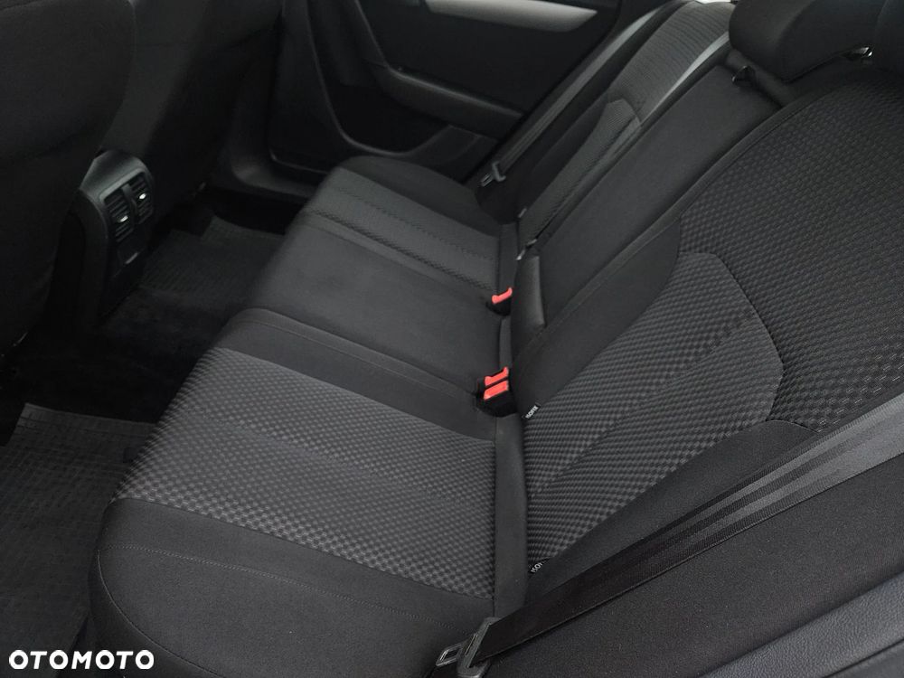 Volkswagen Passat Variant 1.4 TSI Comfortline BlueMotion Technology - 15