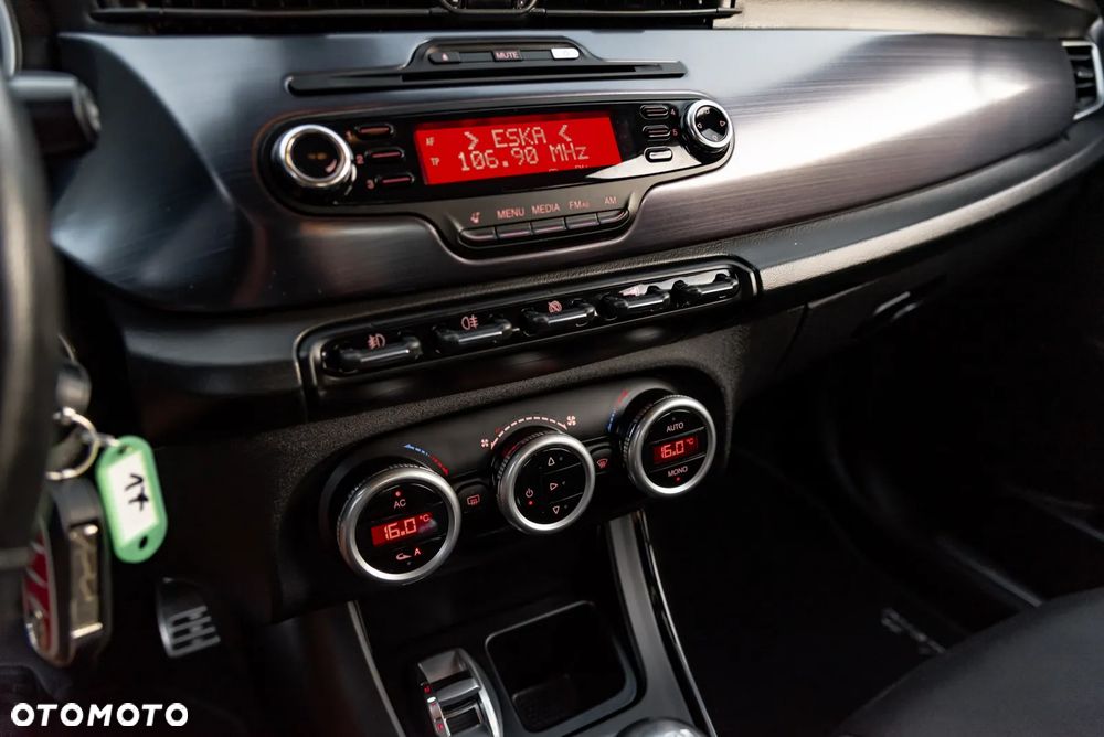 Alfa Romeo Giulietta 1.4 TB 16V Multiair Turismo - 31