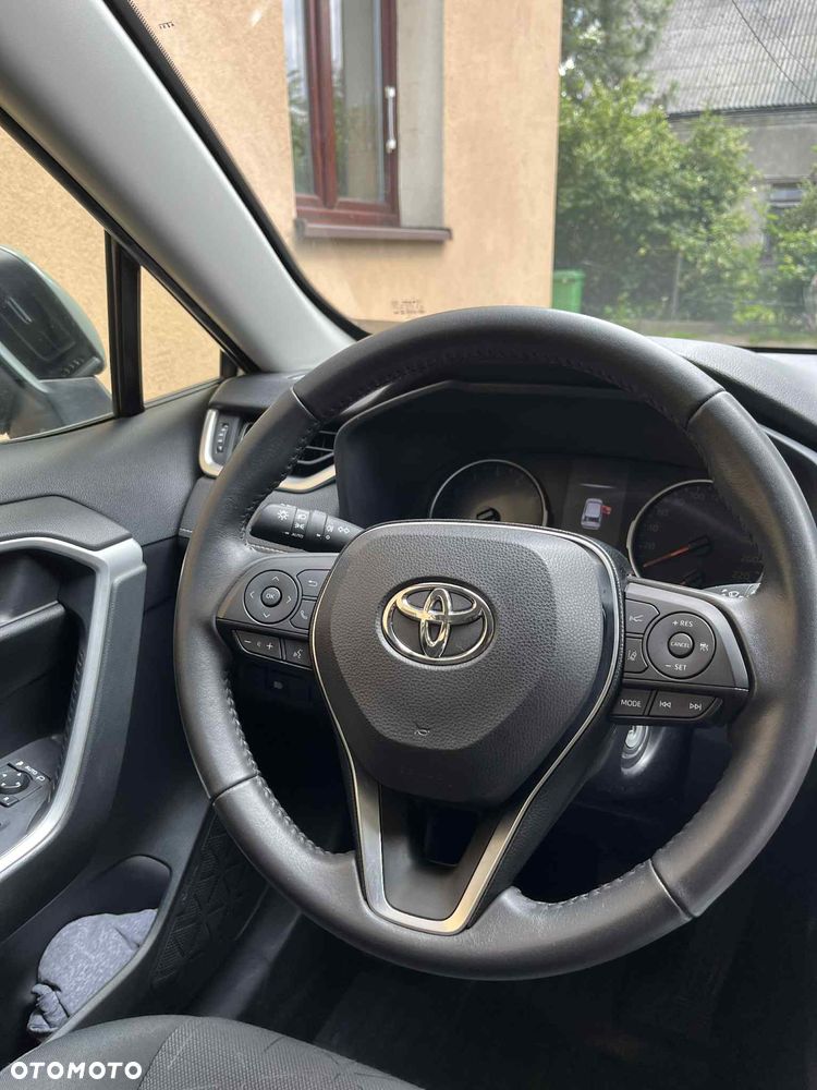 Toyota RAV4 2.0 Active 4x2 - 5
