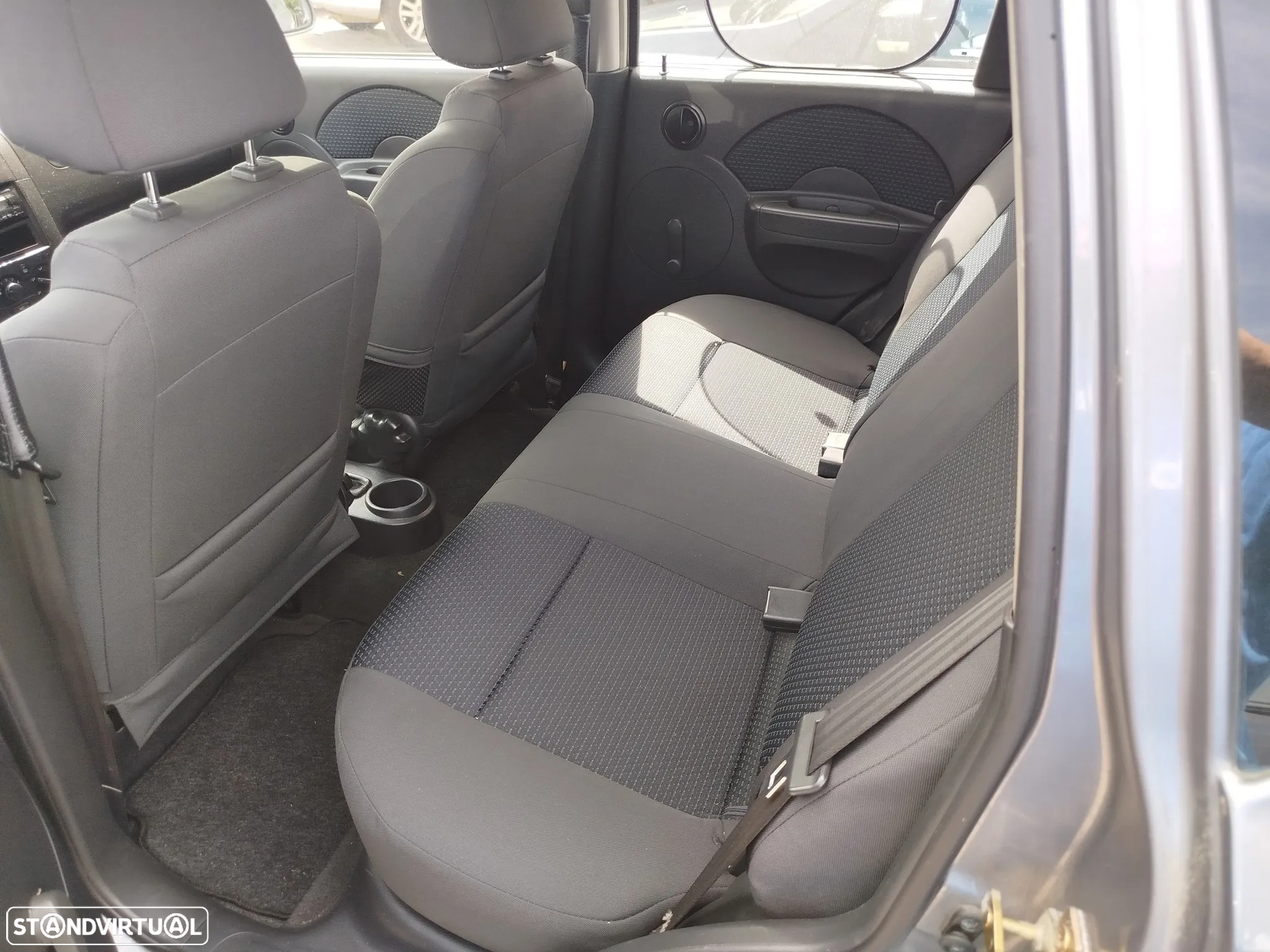Chevrolet Aveo 1.2 LS - 6