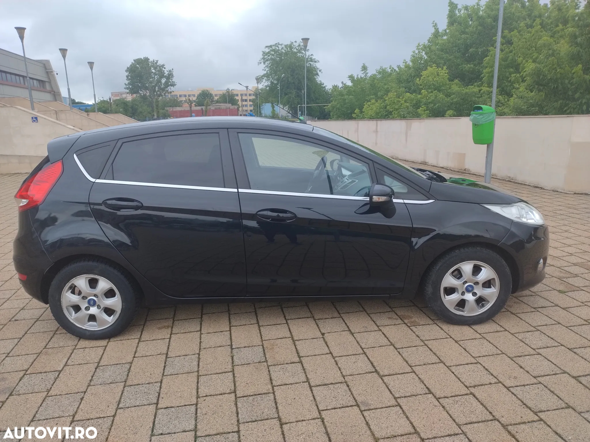 Ford Fiesta 1.6 TDCi Titanium - 17
