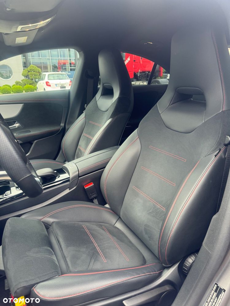 Mercedes-Benz CLA 200 AMG Line 7G-DCT - 10