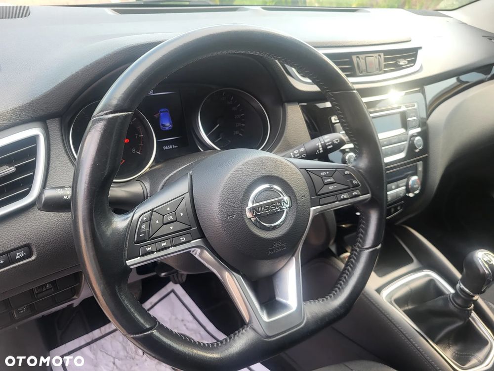 Nissan Qashqai 1.6 DIG-T 360 - 10