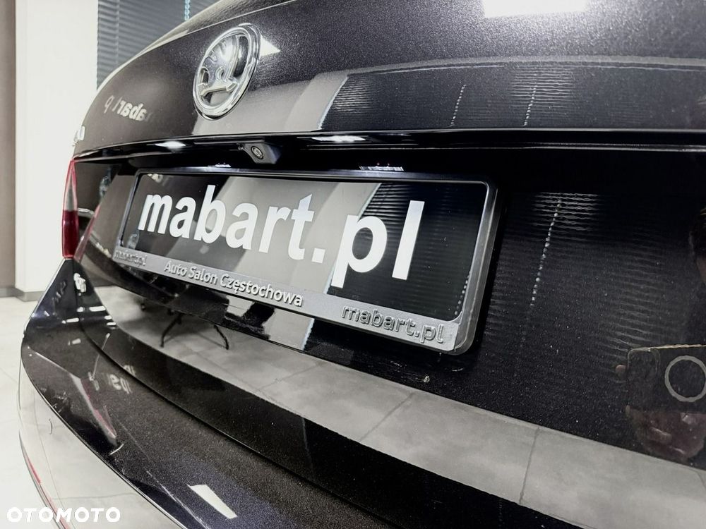 Skoda Octavia 2.0 TDI 4x4 RS Challenge DSG - 19